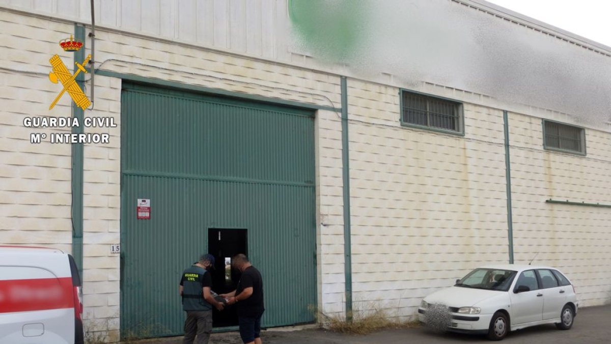 La Guardia Civil logra identificar al autor de los robos.