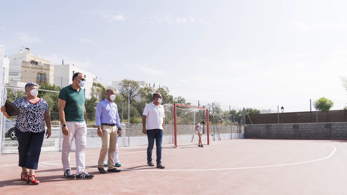 Nueva pista polideportiva de Félix