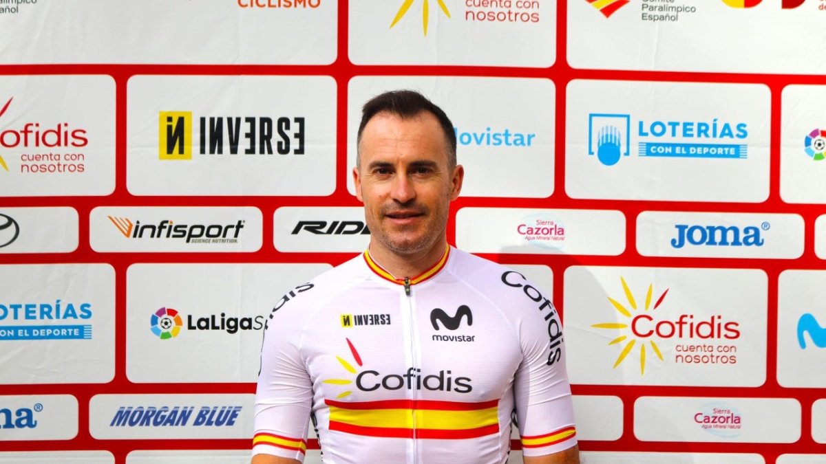 jaramillo posando con los colores de España.