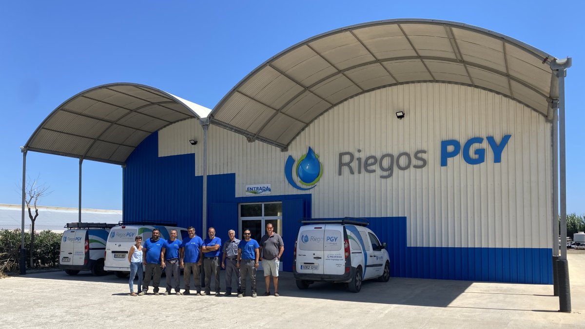 Se han trasladado a unas nuevas instalaciones mejor situadas, en Carretera de Níjar Km. 5,3, La cañada, en Almería.