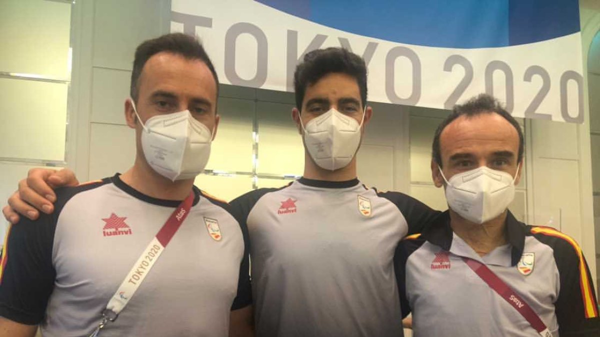 Los tres ciclistas de la Velocidad por Equipos: Ten, Cabello y Jaramillo.