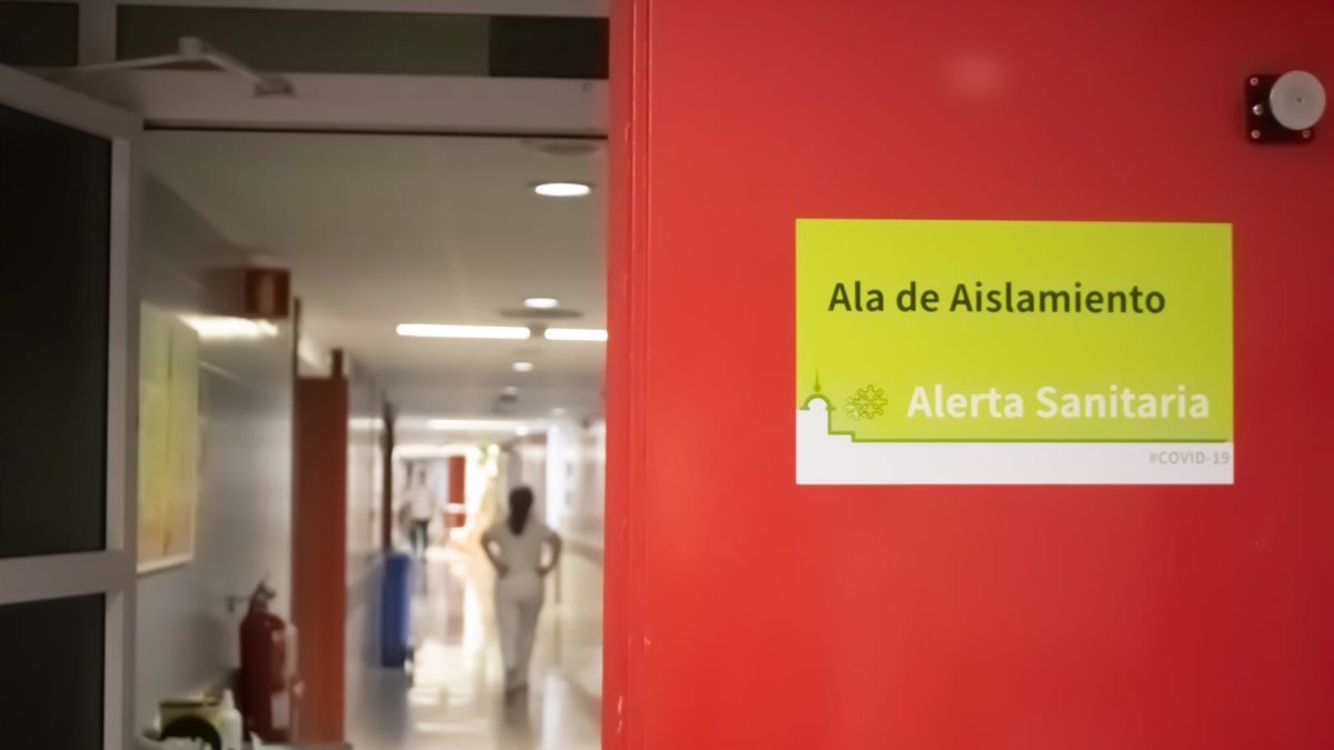 Los contagios superan los 100 en 24 horas en Almería.