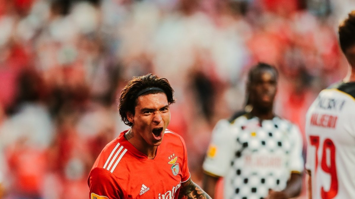 Darwin Núñez está que se sale.