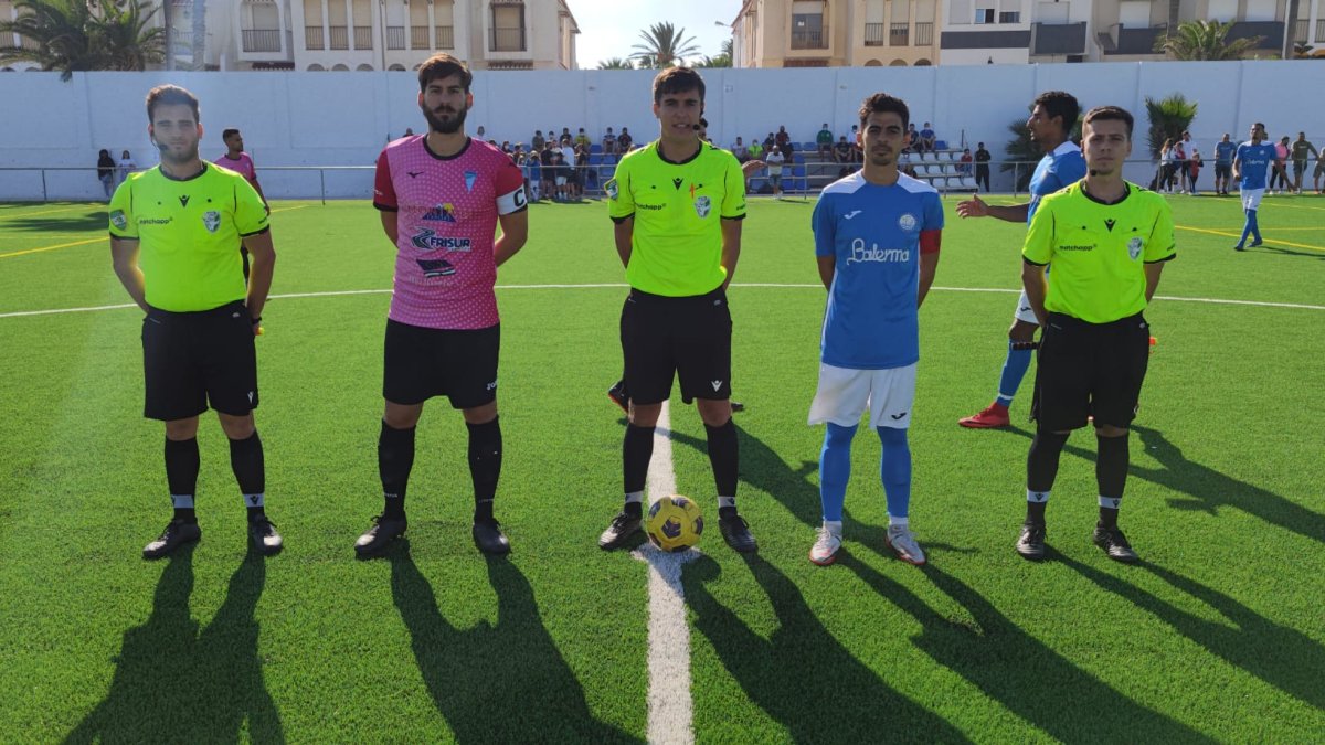 Madrugar ayuda al Poli Ejido.