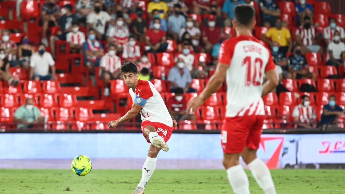 De la Hoz, un grande del Almería.