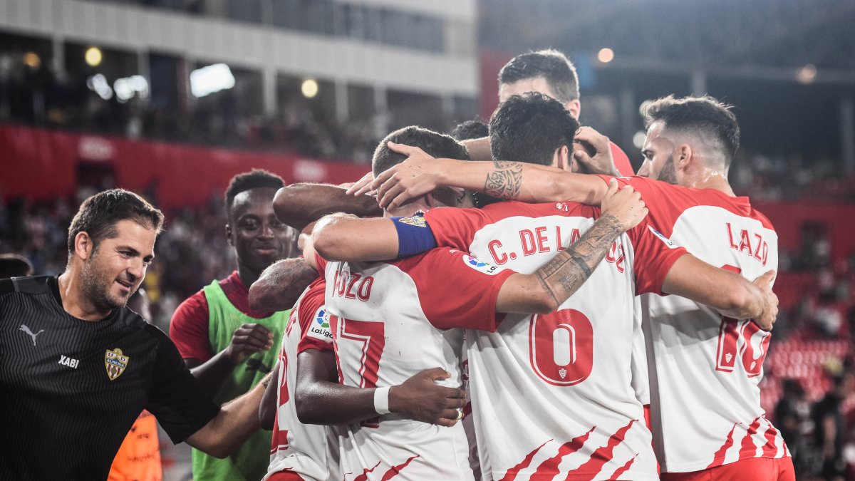 Los jugadores quieren repetir esta imagen con el Estadio lleno.