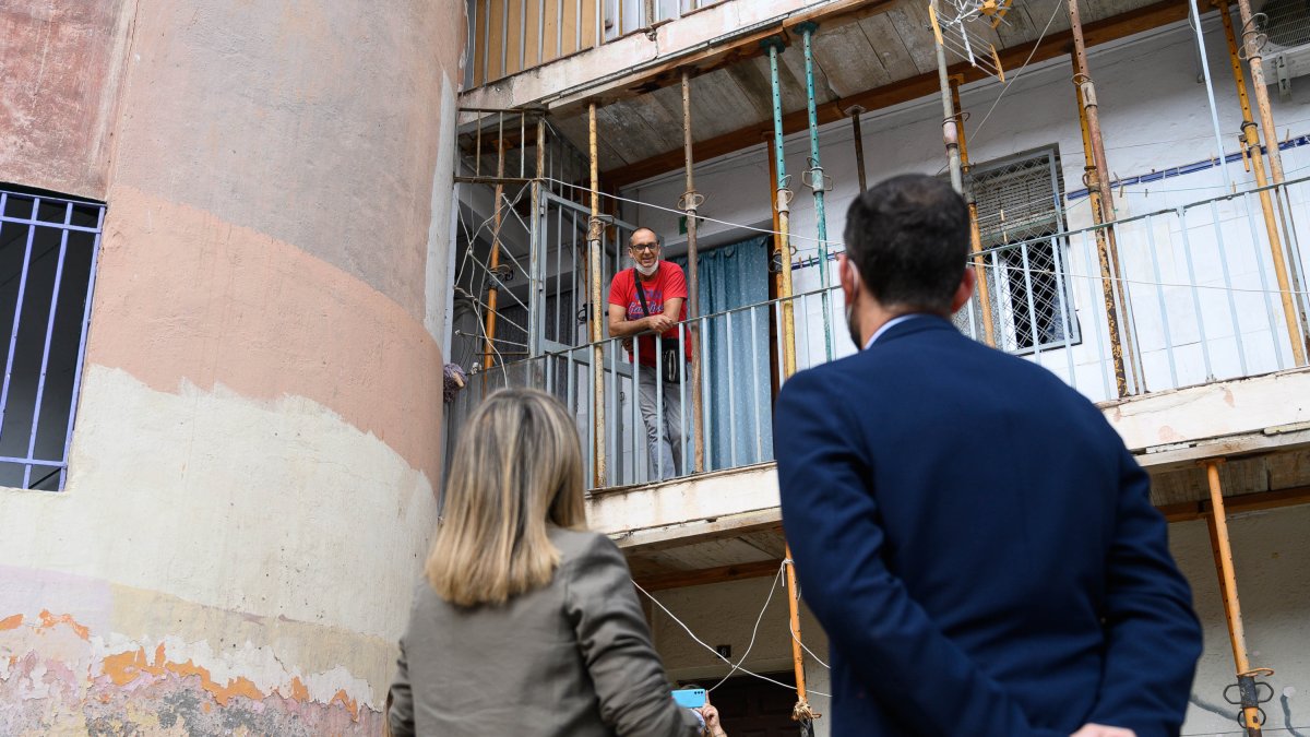 Visita al edificio de El Patio de Pescadería