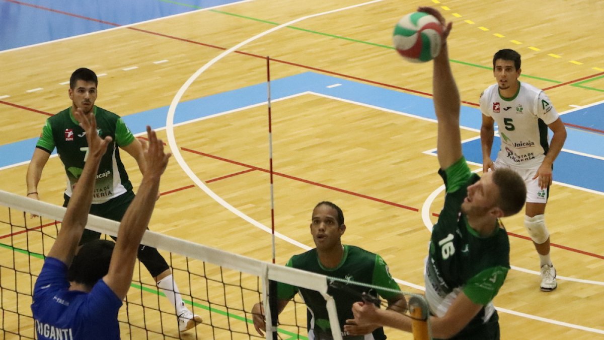 Unicaja y Melilla ya midieron sus fuerzas en pretemporada.