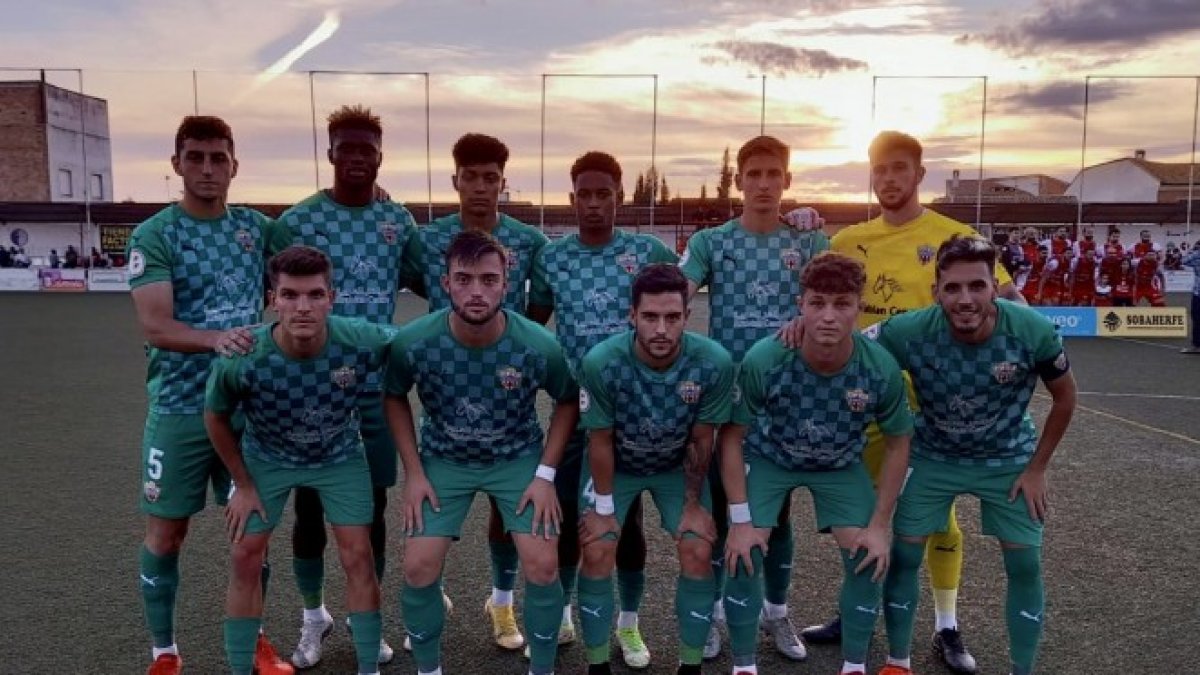 Los canteranos del Almería dieron la talla en un partido exigente.