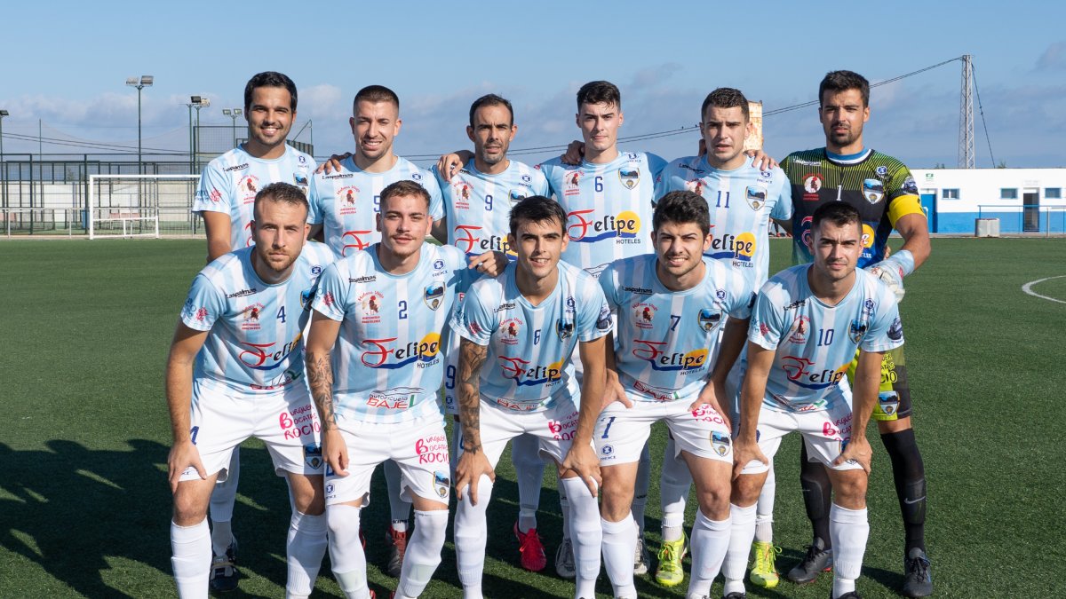 El Carboneras CF consigue su cuarta victoria consecutiva.