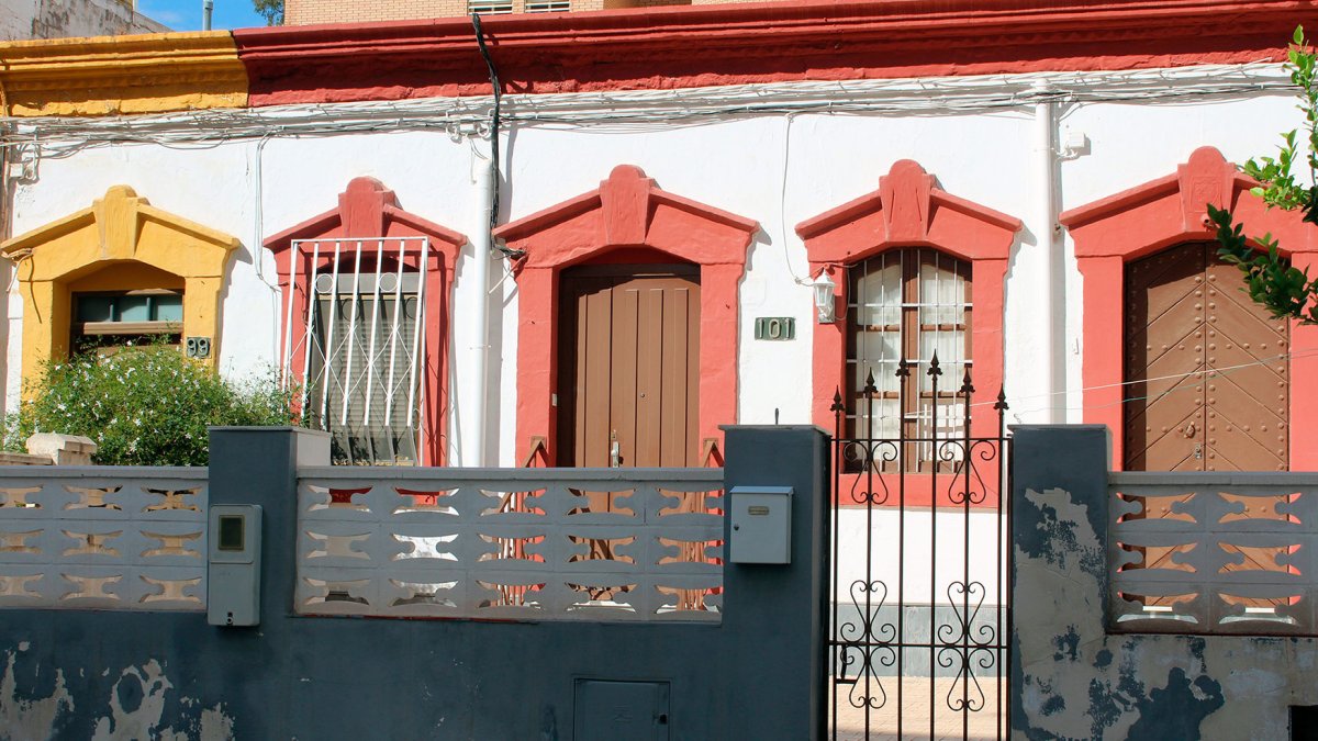 El barrio de la Caridad está formado por veinte casas de las que siete se han conservado casi intactas.
