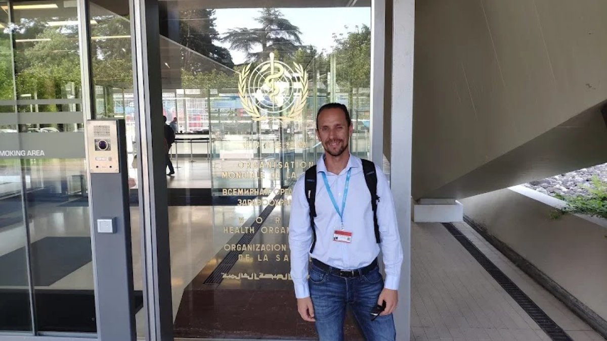 El albojense Francisco Ortega en la sede de la OMS.