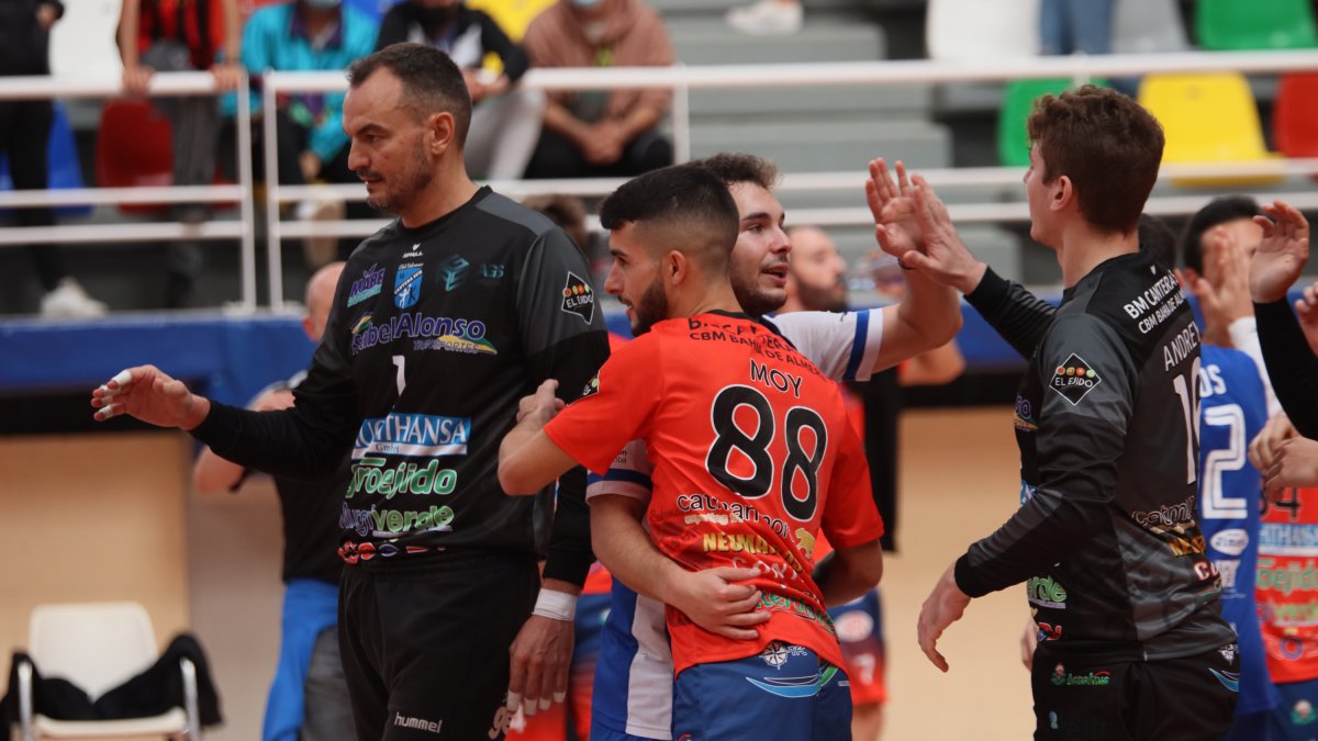 Los azulinos suman su cuarta victoria.