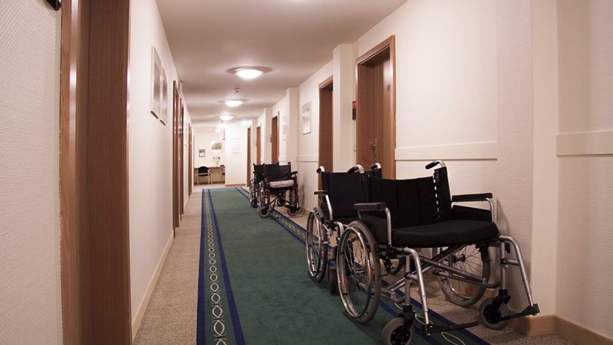 El 99,3% de las residencias andaluzas están libres de covid entre residentes.