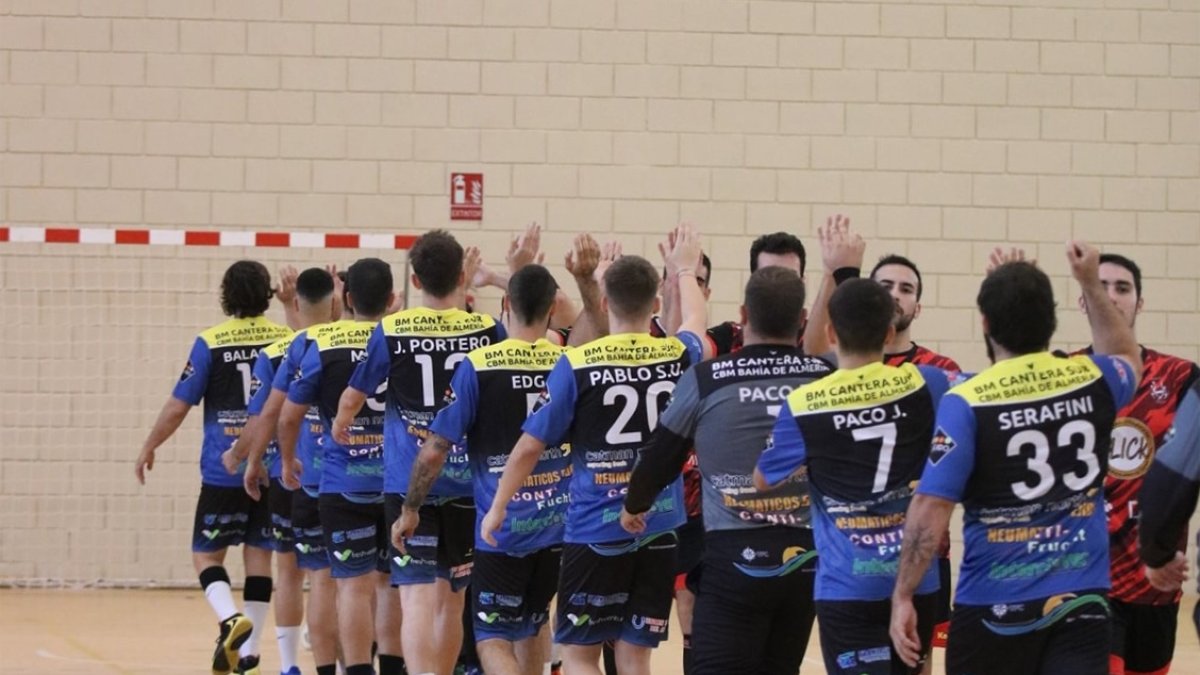 Los azulinos visitan este domingo a las 11.30 horas al combinado malagueño.