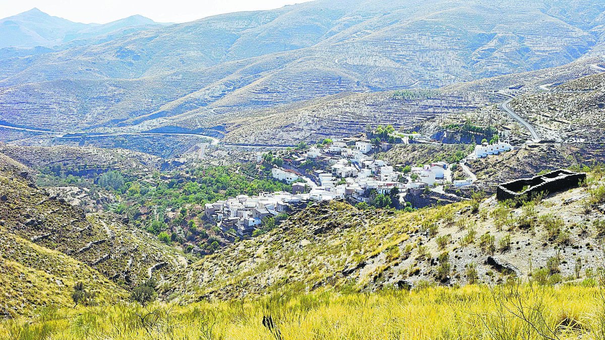 Castro de Filabres defiende el “apego al campo\
