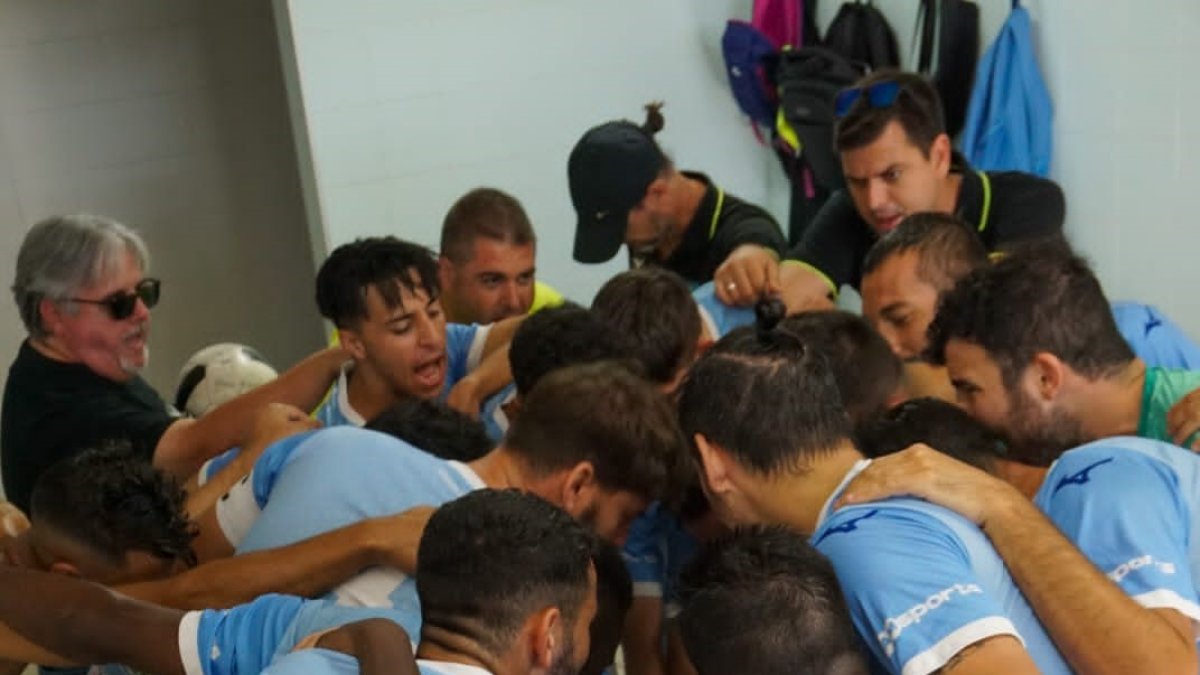 Los celestes reciben a los huercalenses.