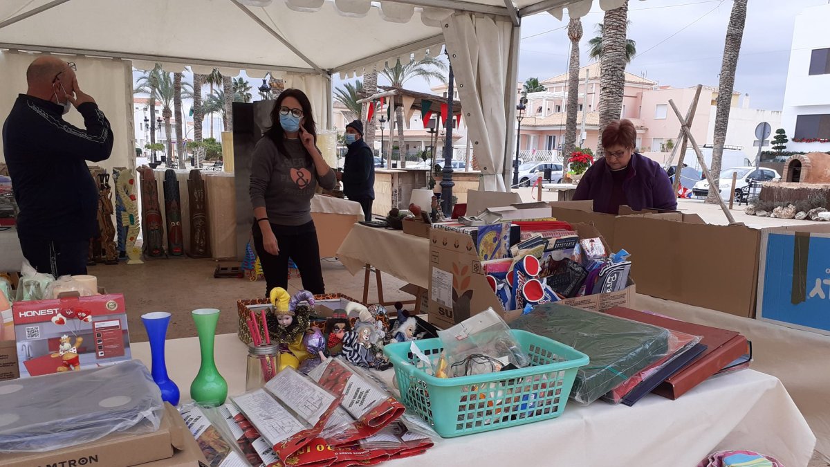 Imagen de la celebración del mercadillo benéfico en Antas