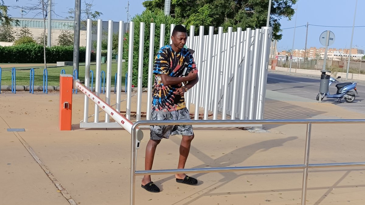 Umar Sadiq llegan al Mediterráneo esta pretemporada.