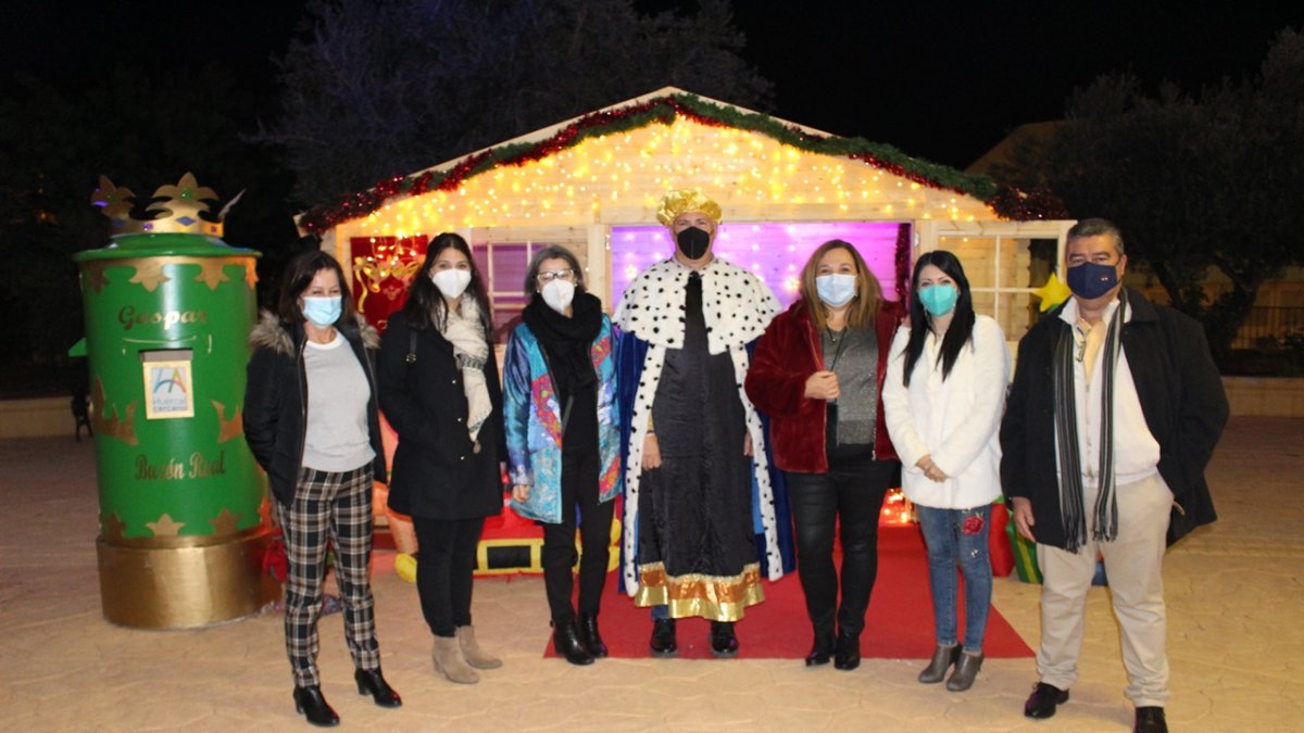 La Navidad en la plaza es una iniciativa del Ayuntamiento de Almería para que todos sus ciudadanos disfruten de las actividades.