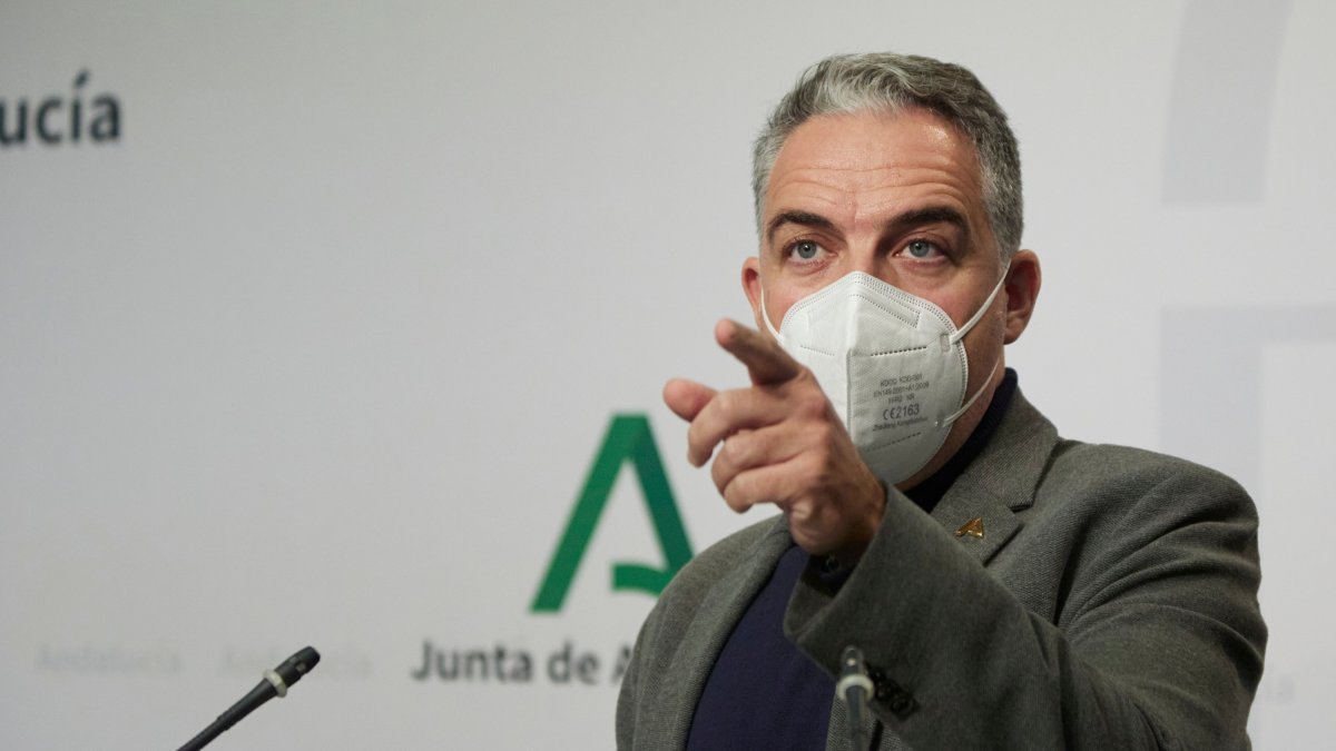 El consejero de la Presidencia, Elías Bendodo.