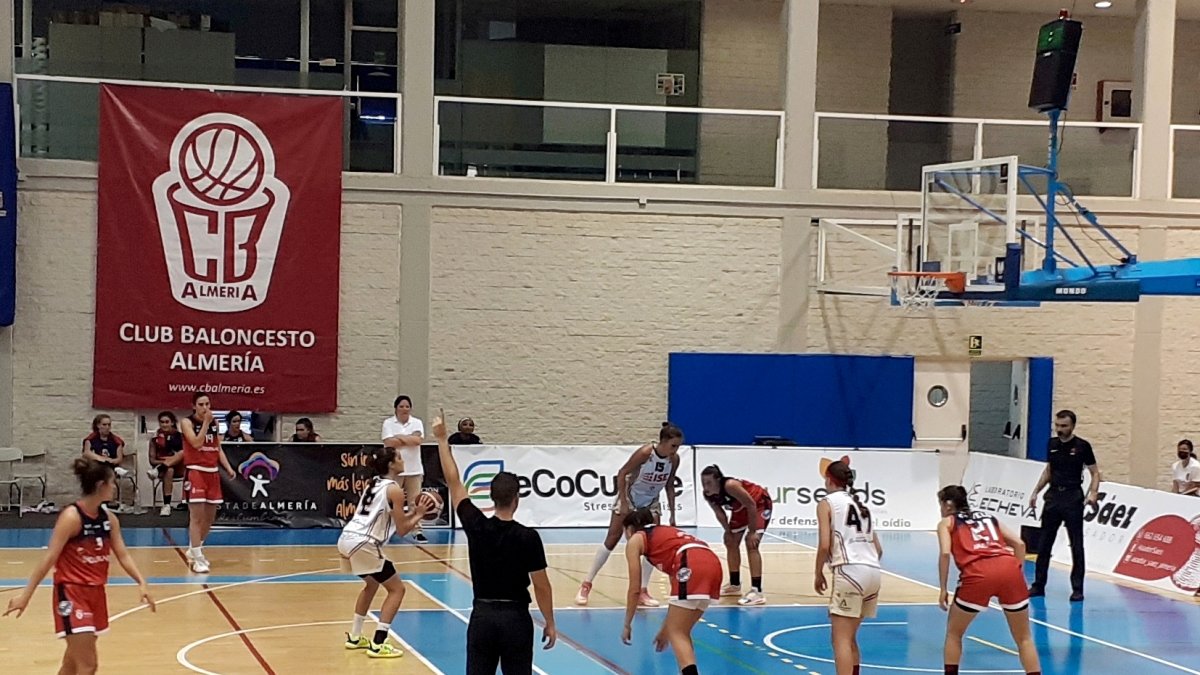 María Arrebola, una jugadora importante en las filas de ISE Costa de Almería.