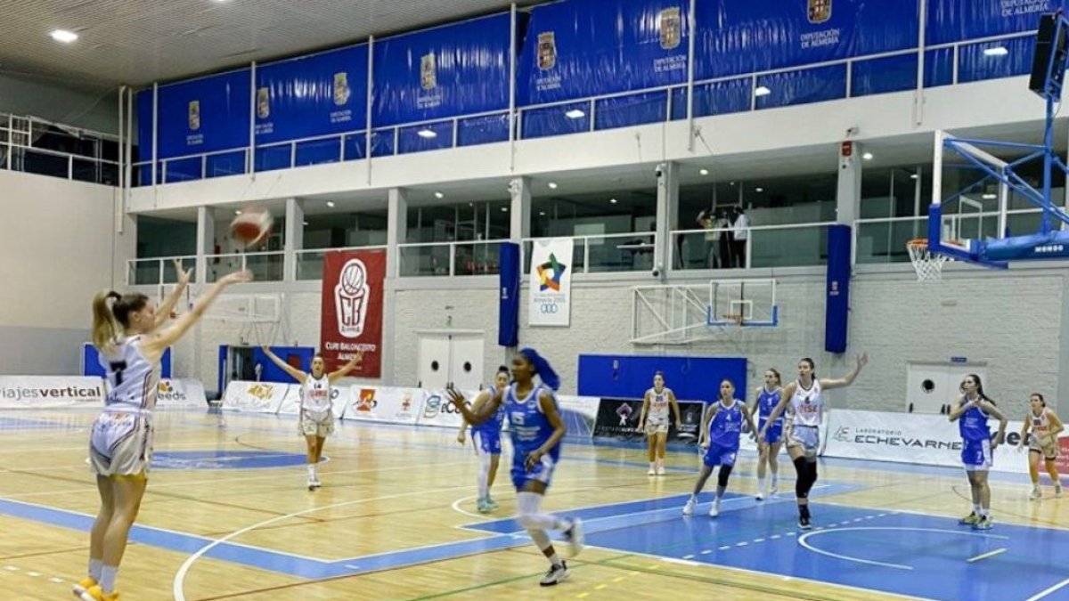 Las melillenses estuvieron más acertadas.