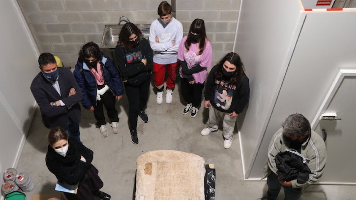 Escolares de El Ejido, durante la visita.