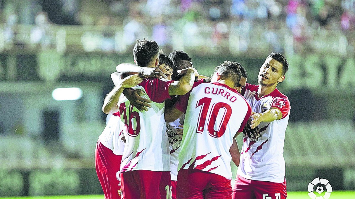 La primera victoria fuera fue en Cartagena.