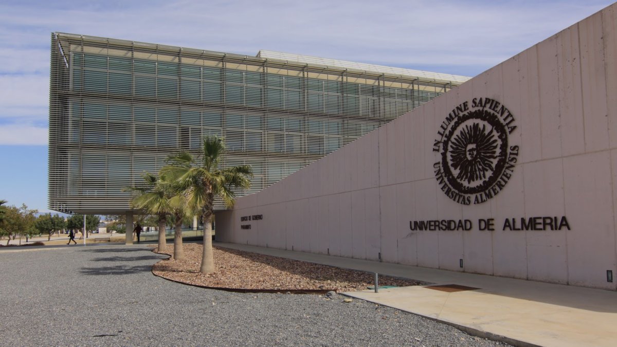 La Universidad de Almería crece en nuevos alumnos.