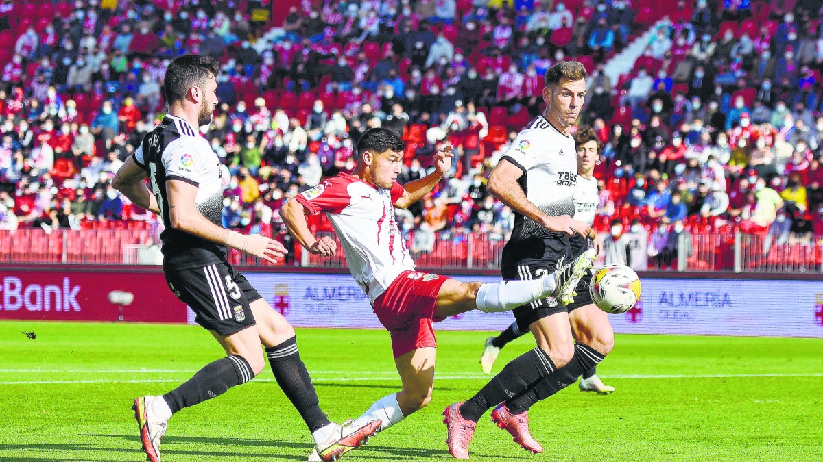 Lucas Robertone ha ganado protagonismo en el año 2022.