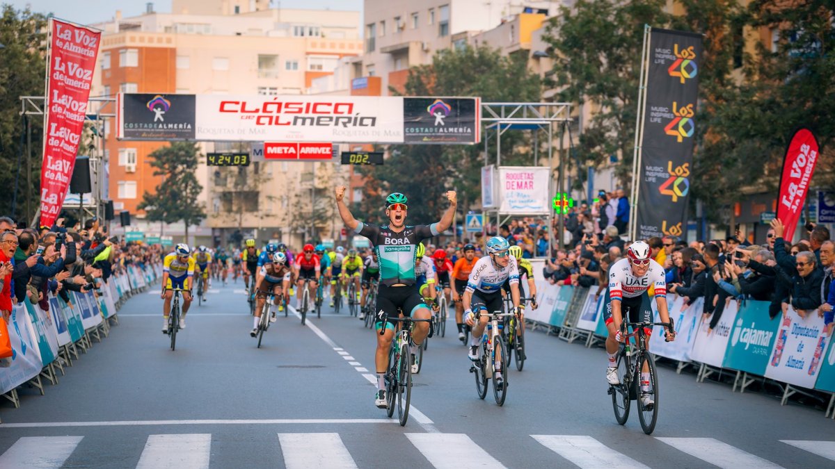 Ganador de las ediciones de la Clásica de Almería de 2019 y 2020.