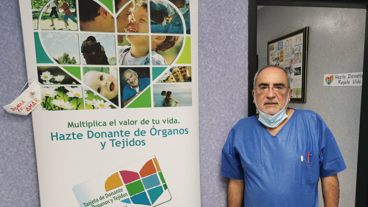 Francisco Guerrero, coordinador de trasplantes del Hospital Torrecárdenas.