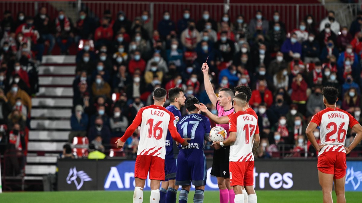 Iglesias Villanueva en la victoria del Almería ante el Valladolid.