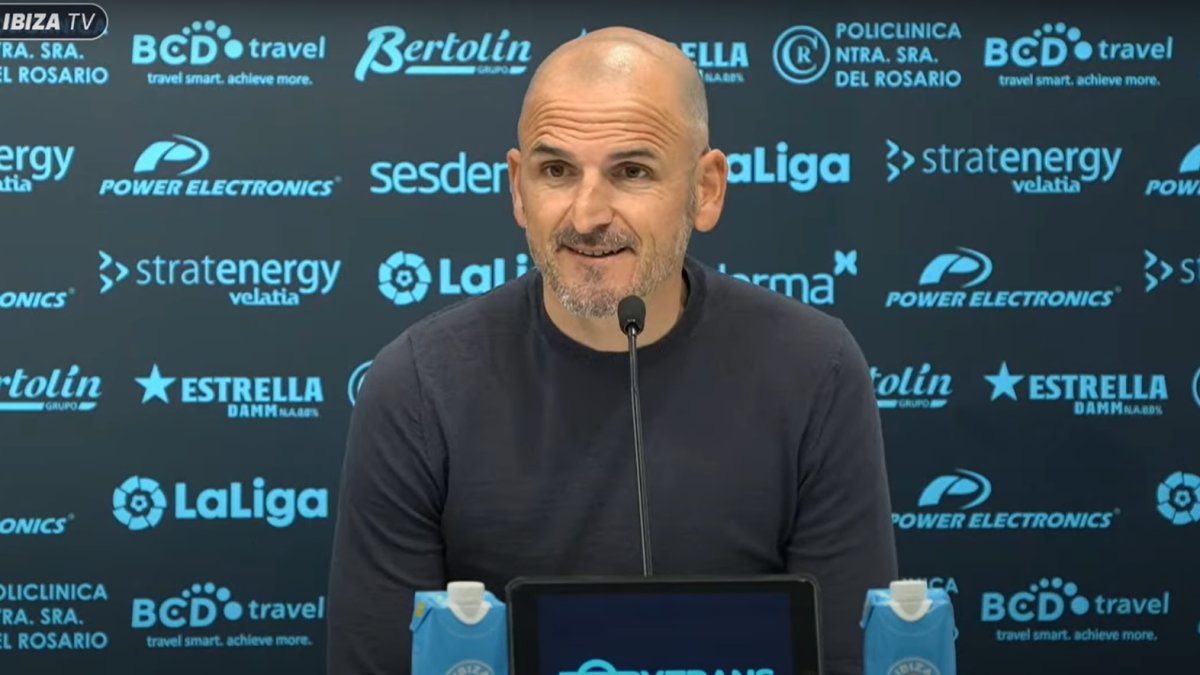 Fernando Soriano en la sala de prensa de Can Misses.