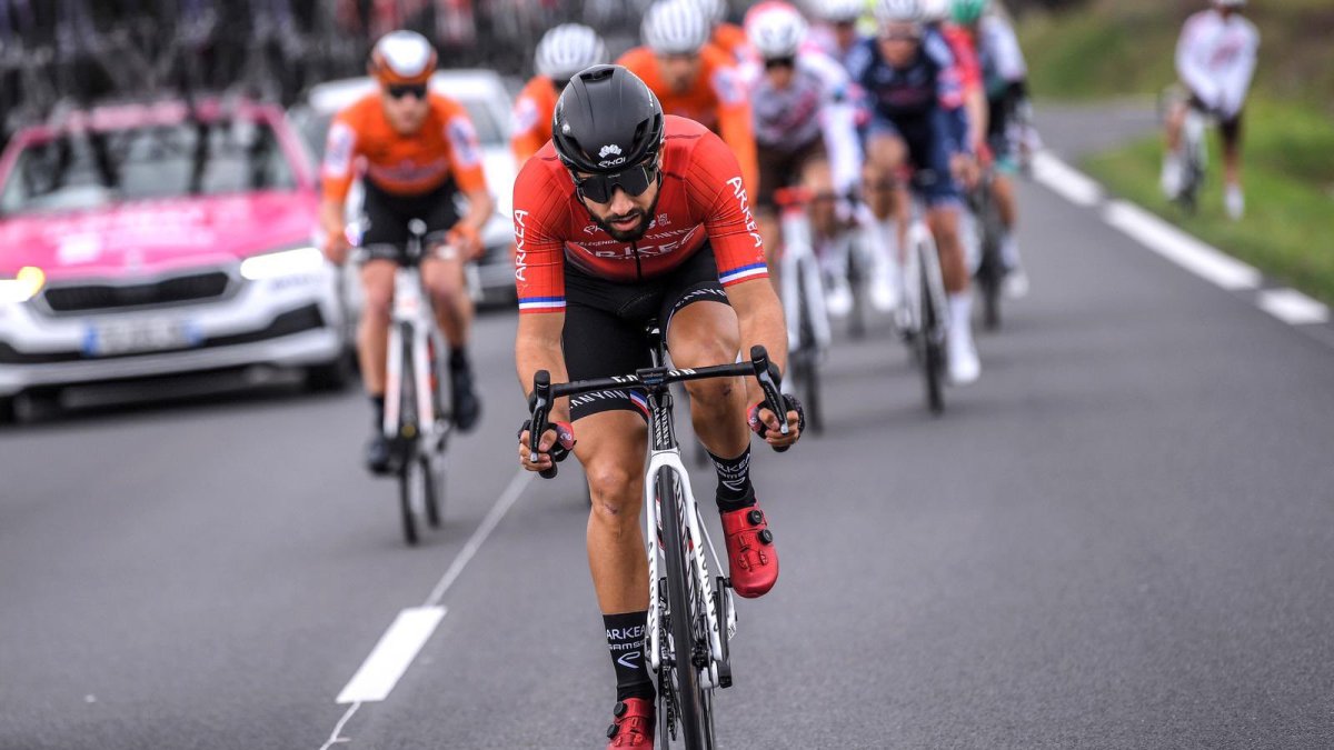 Nacer Bouhanni buscará el triunfo en la Clásica de Almería de 2021.