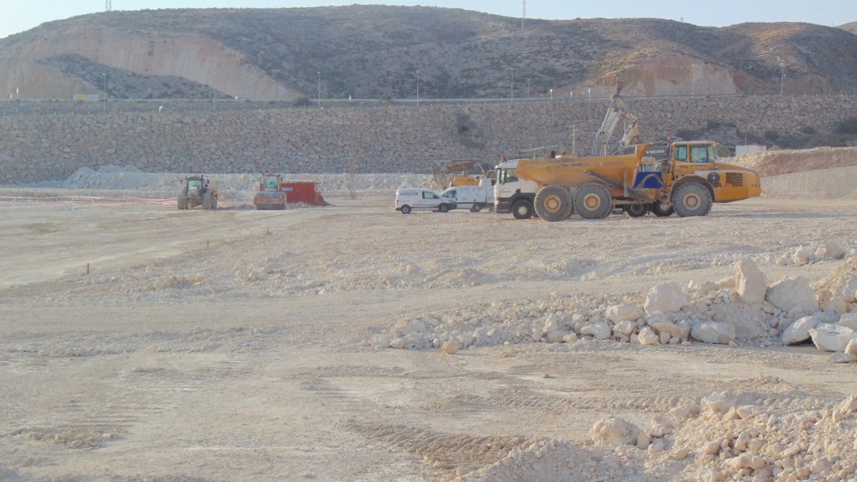 Los terrenos que ocupará Ikea en Almería.