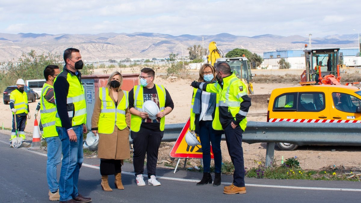 Visita a las obras del carril bici en Níjar.