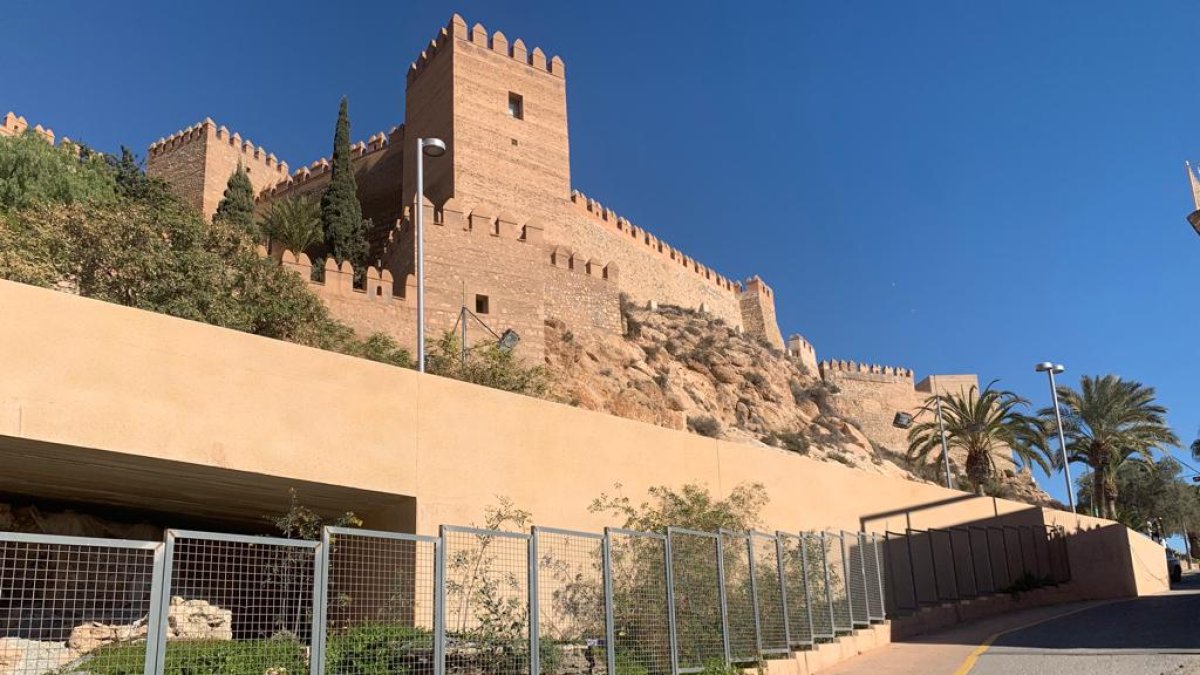 Zona en la que se encuentran los restos romanos a los pies de la Alcazaba.