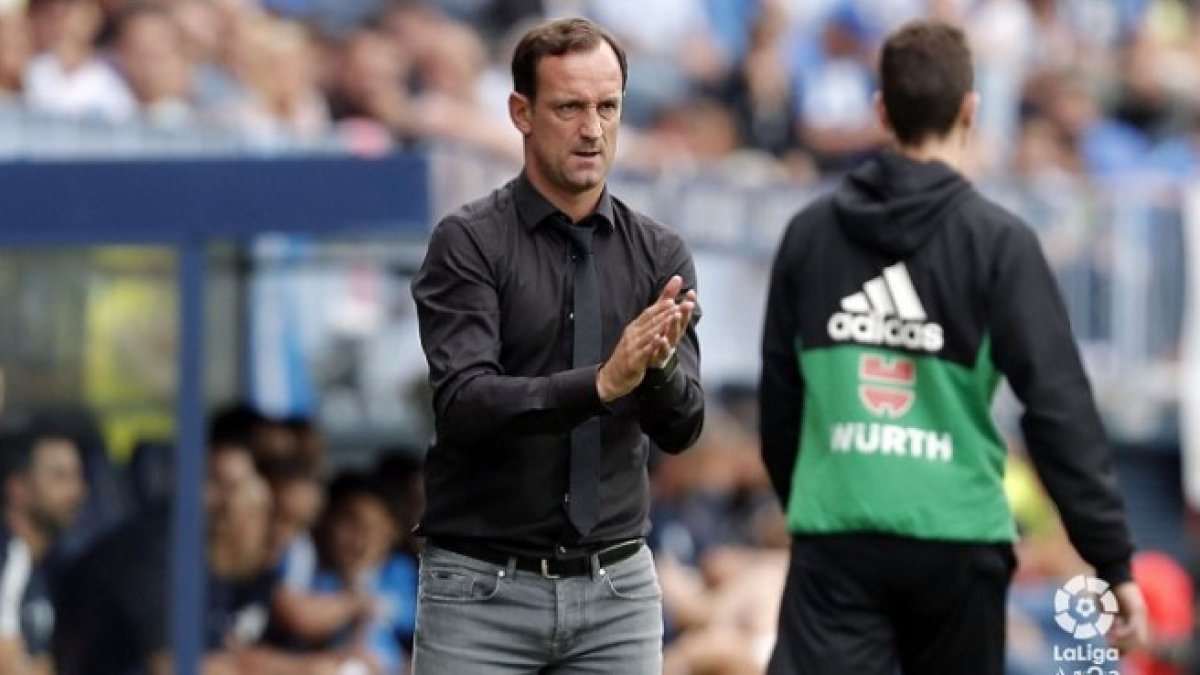 Joseba Etxeberria, nuevo entrenador del C.D.Mirandés.