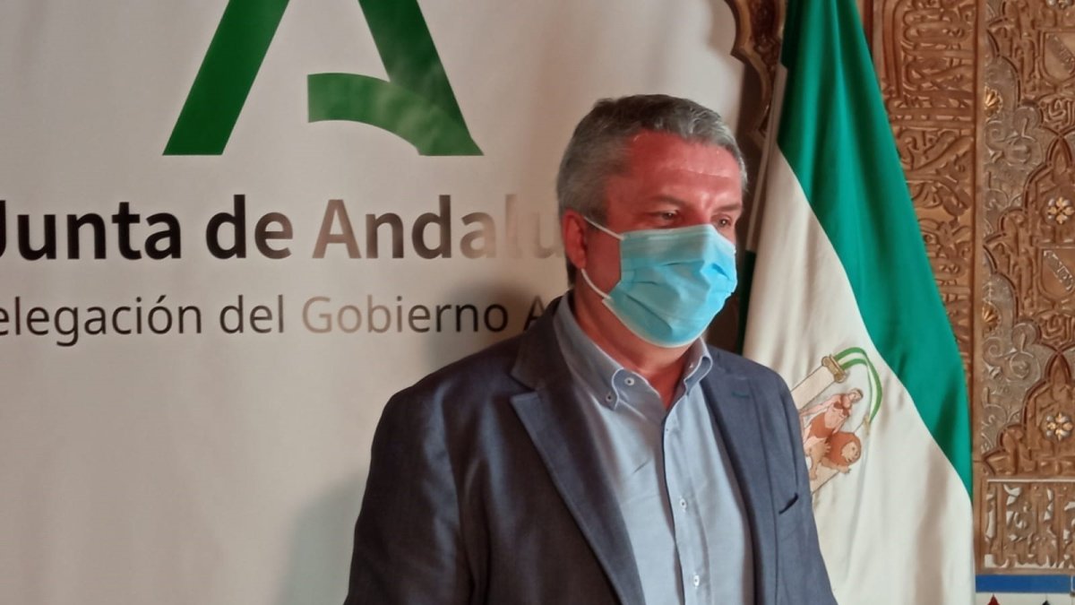 Juan de la Cruz Belmonte, delegado provincial de Salud.