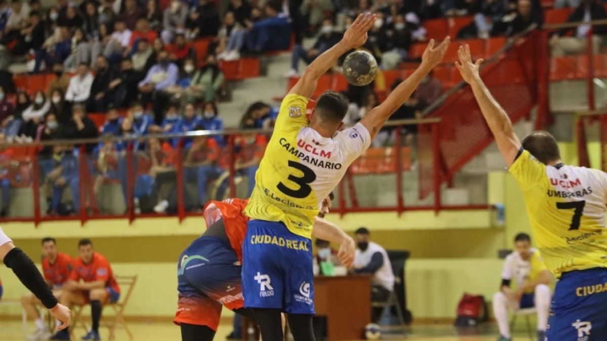 Los almerienses lo intentaron ante un gran rival.