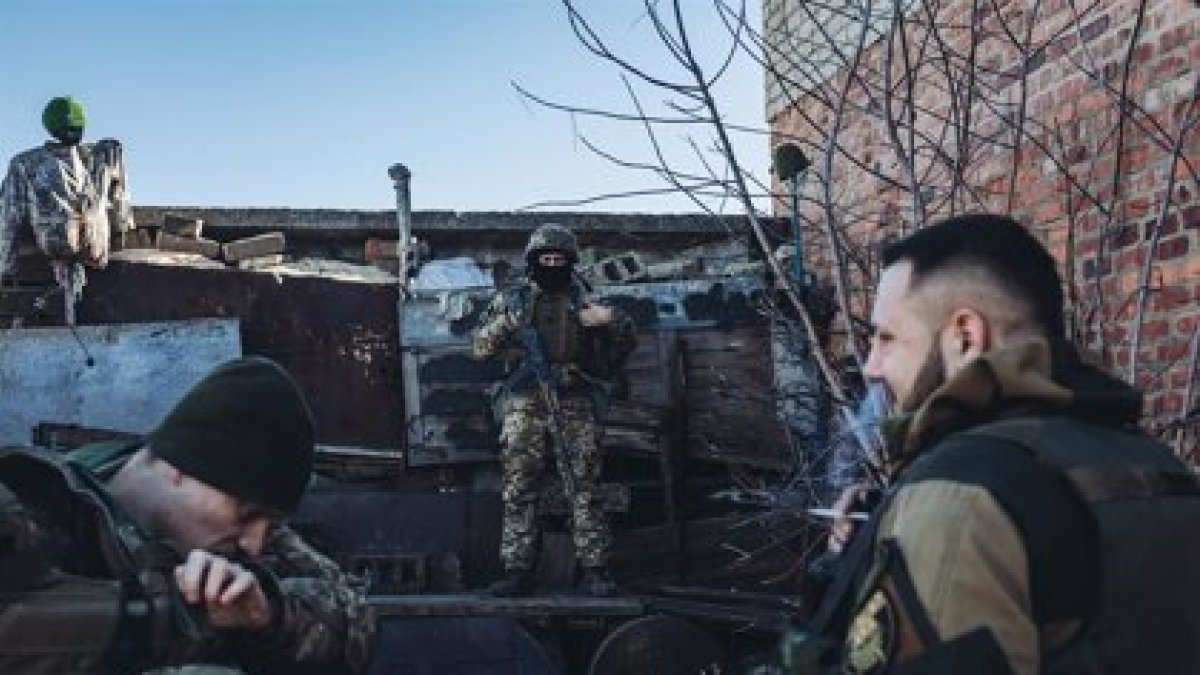 Ucrania pide ayuda para que ciudadanos de otros países luchen con sus fuerzas armadas.