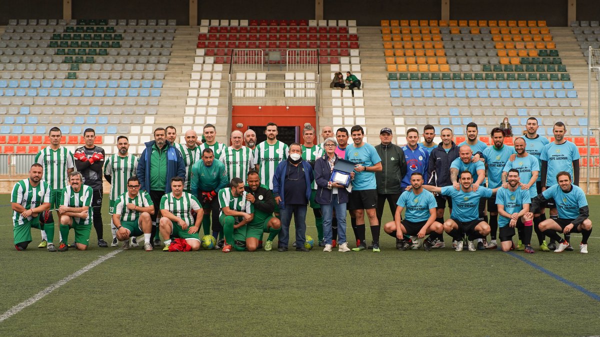 Los protagonistas de un merecido homenaje.