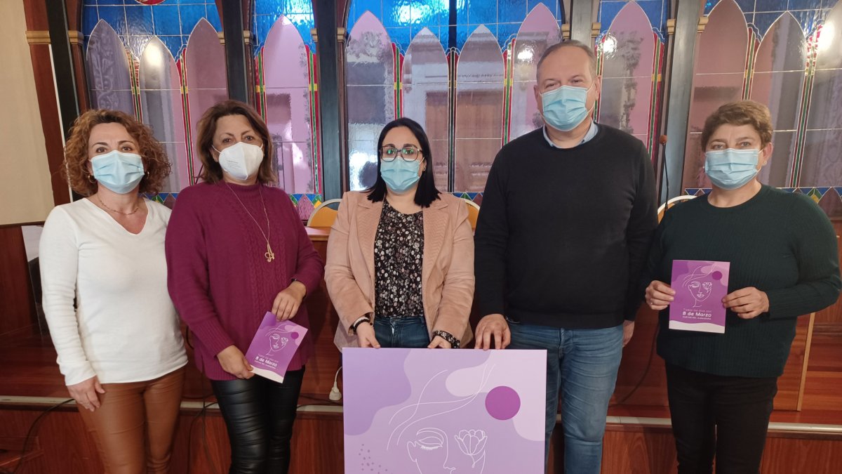 Presentación de la programación cuevana para este 8 de marzo.