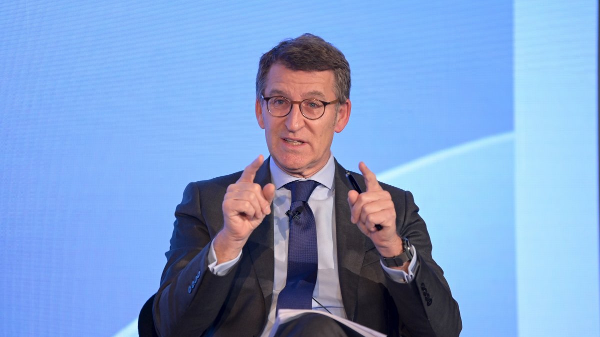 El presidente de la Xunta, Alberto Núñez Feijoo, interviene en la presentación del Plan Estratéxico 2022-2030 para Galicia.