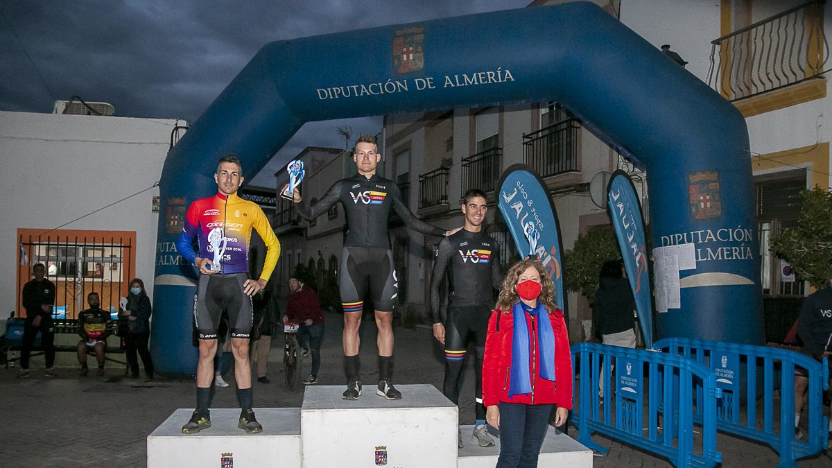 Podio de la general masculina.