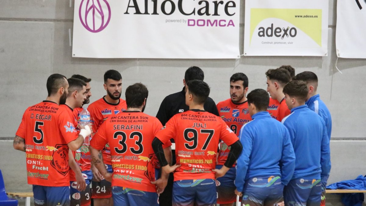 Bahía no pasa apuros pero Indalo pelea por la permanencia.