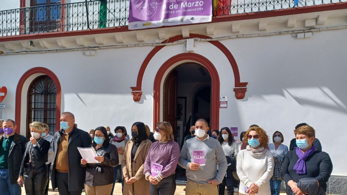 Lectura del manifiesto en el ayuntamiento.