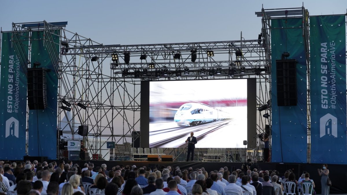 Acto en septiembre de 2021 en el Puerto de Almería.